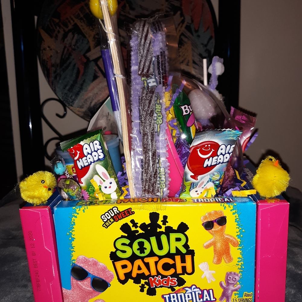 Candy Baskets - Picture 2 of 5